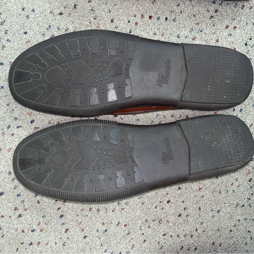 🤎Great USED Condition 13 Allen Edmonds Slip-ons - Picture 5 of 6